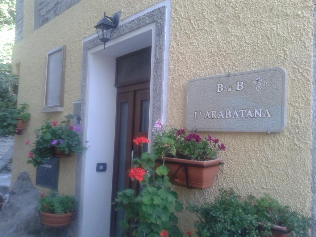 B&B L'Arabatana ปิเอตราเปอร์โตซา ภายนอก รูปภาพ