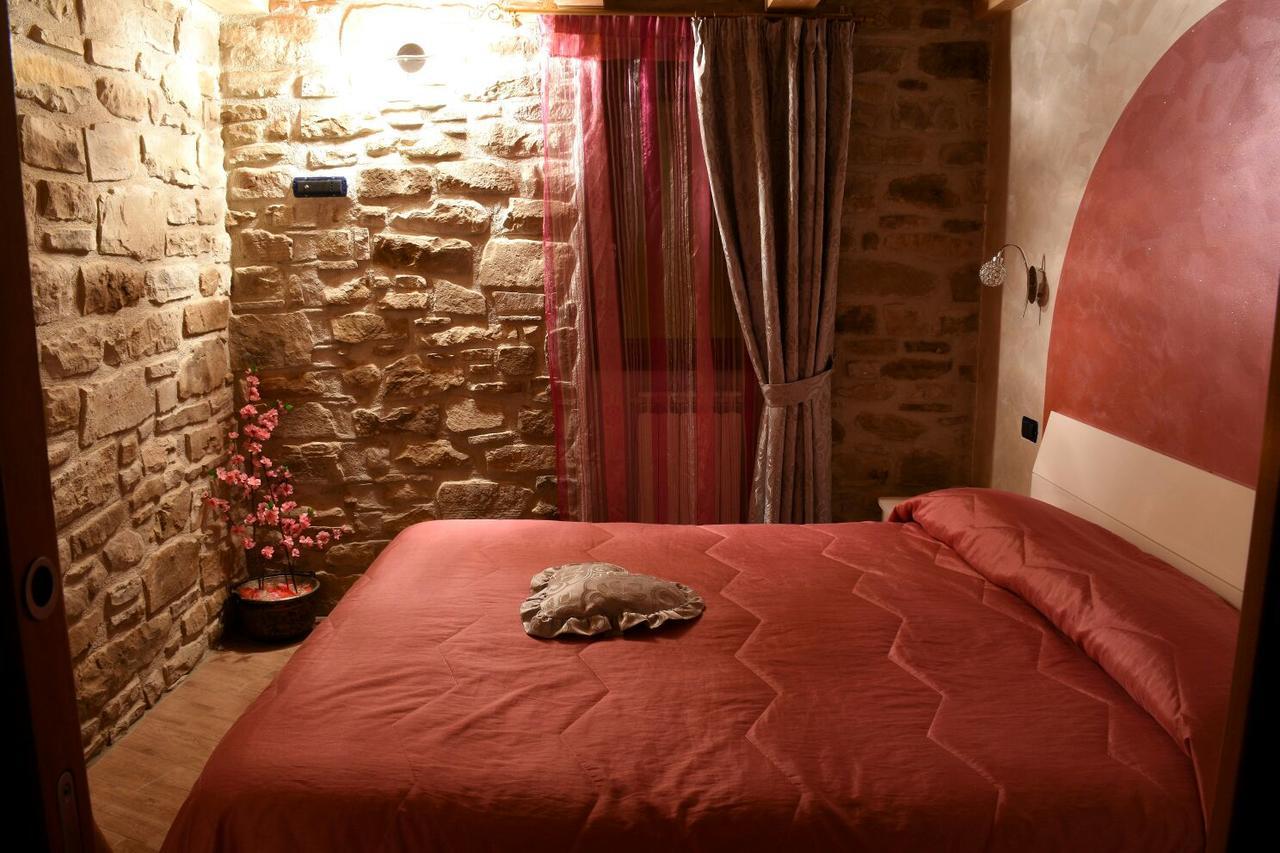 B&B L'Arabatana ปิเอตราเปอร์โตซา ภายนอก รูปภาพ